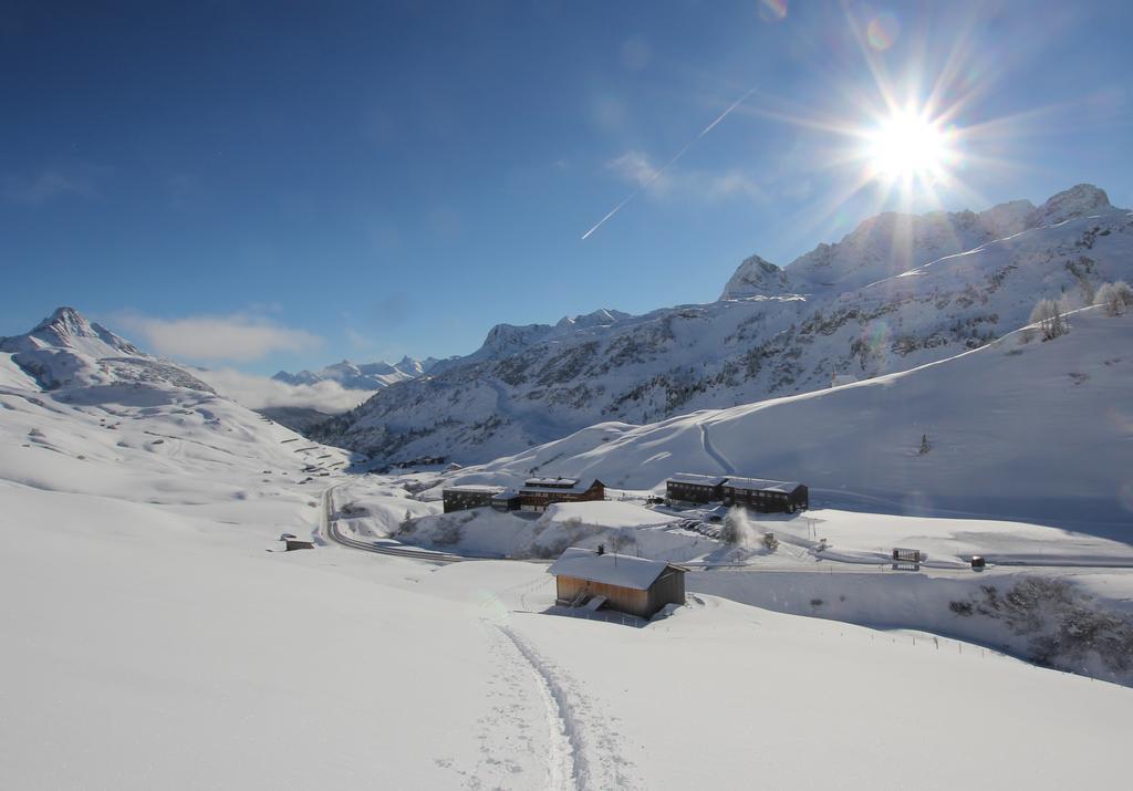 Hotel Adler Warth  Buitenkant foto